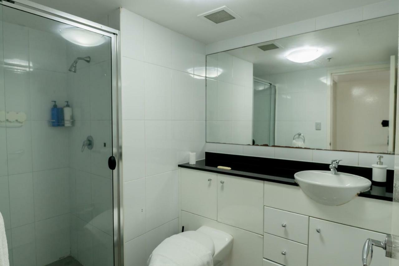 시드니 91 Liverpool Street, World Tower 아파트 외부 사진
