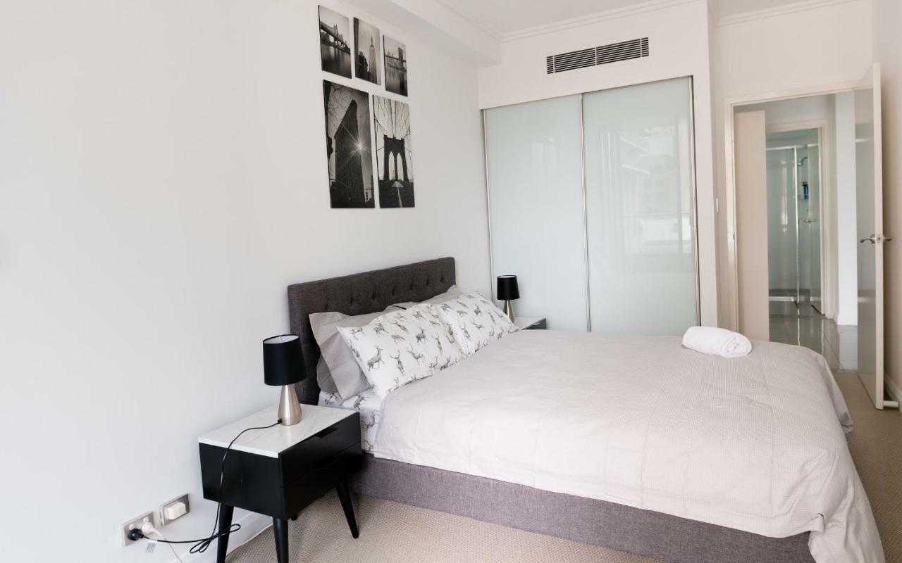 시드니 91 Liverpool Street, World Tower 아파트 외부 사진